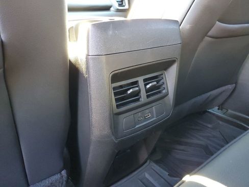 Used 2023 GMC Canyon Elevation w/ Elevation Premium Package image 30