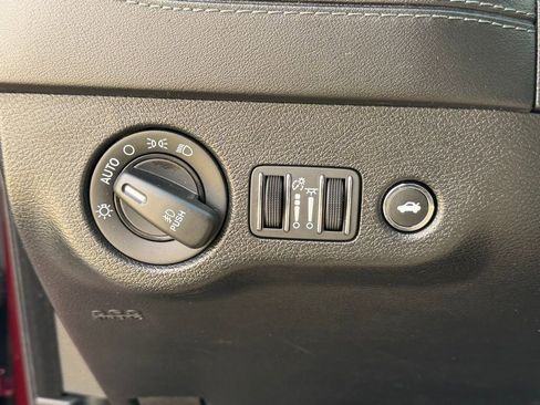 Used 2020 Dodge Charger R/T w/ Plus Group image 29