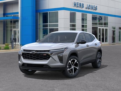 New 2026 Chevrolet Trax RS image 6