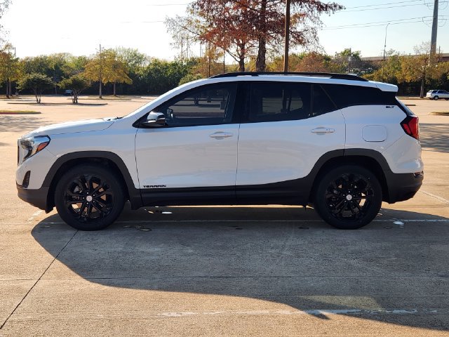 Used 2020 GMC Terrain SLT w/ Preferred Package FWD image 4