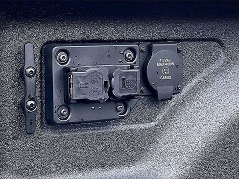 New 2026 RAM 3500 Laramie w/ Towing Technology Group image 34