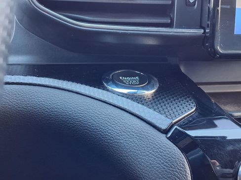 Used 2022 Ford Explorer ST-Line image 16