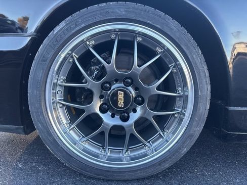 Used 1991 Porsche 911 Carrera RWD image 11