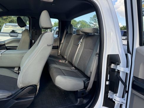 Used 2016 Ford F150 XL w/ Equipment Group 101A Mid AWD/4WD image 12