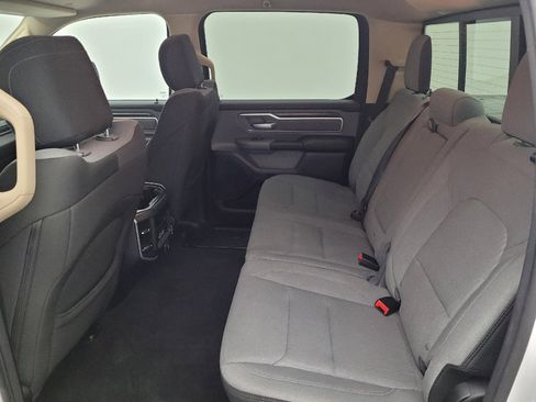 Used 2020 RAM 1500 Big Horn AWD/4WD image 18