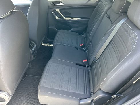 Used 2023 Volkswagen Tiguan S FWD image 15