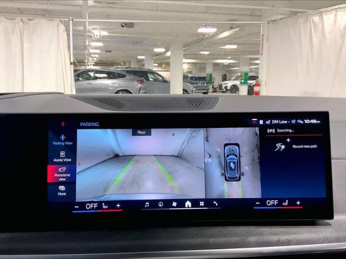 New 2026 BMW X5 M60i w/ Executive Package image 19