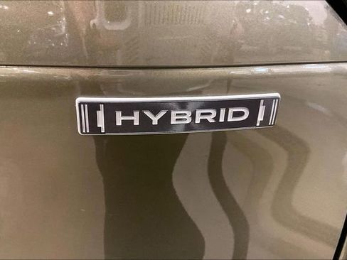 Used 2025 Subaru Forester Limited AWD/4WD image 8