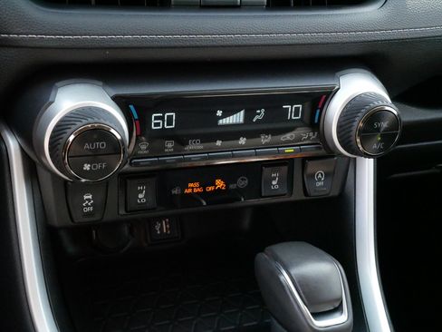 Used 2023 Toyota RAV4 XLE Premium AWD/4WD image 23