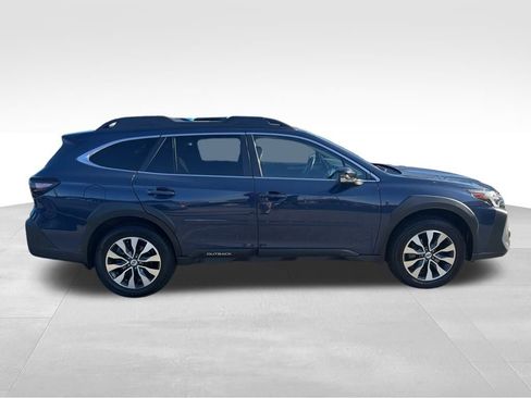 Used 2024 Subaru Outback Limited image 5