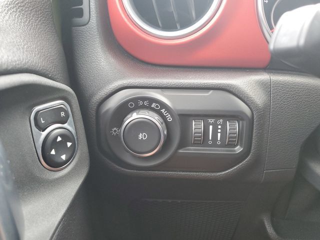 Used 2020 Jeep Wrangler Unlimited Rubicon AWD/4WD image 29