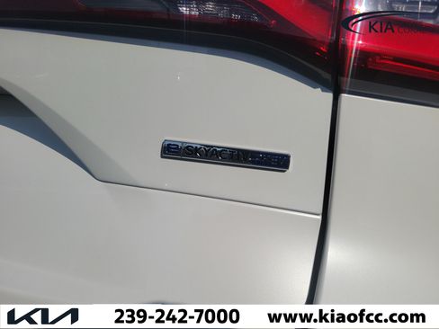 Used 2024 MAZDA CX-90 Plug-In Hybrid w/ Premium Pkg AWD/4WD image 7