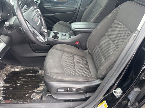 Used 2020 GMC Terrain SLE w/ Driver Convenience Package image 14