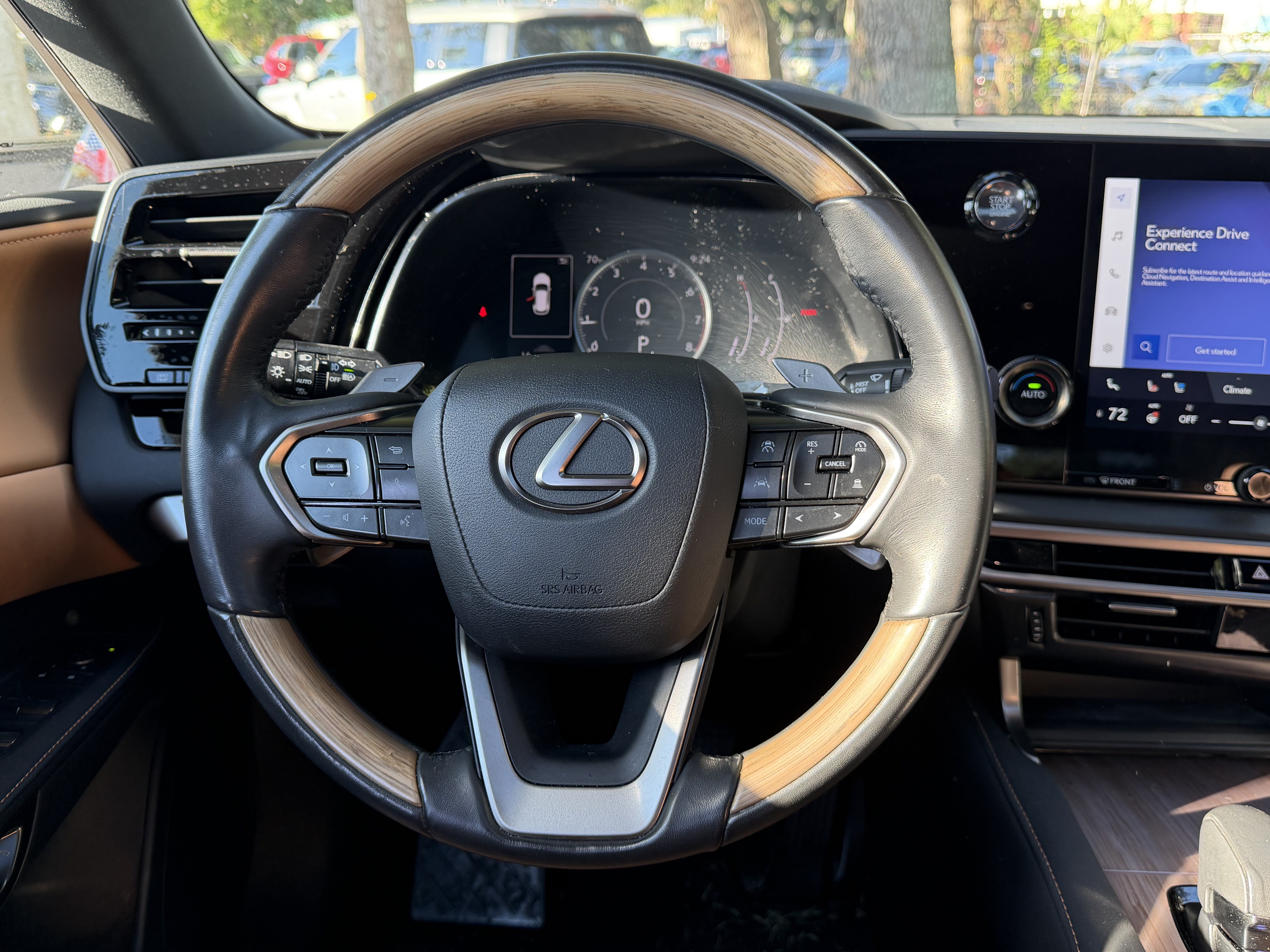 Used 2023 Lexus RX 350 Premium w/ Accessory Package AWD/4WD image 31