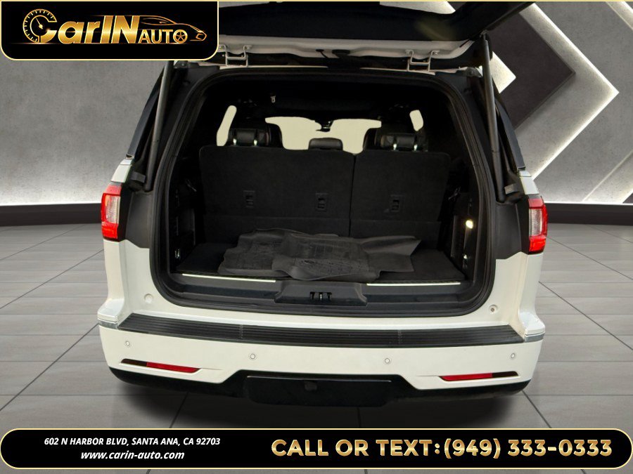 Used 2018 Lincoln Navigator Reserve w/ Technology Package AWD/4WD image 25