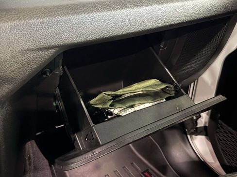 Used 2024 Jeep Wrangler Unlimited Sport AWD/4WD image 29