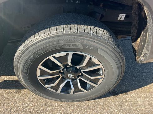 Certified 2021 Toyota Tacoma TRD Sport image 8