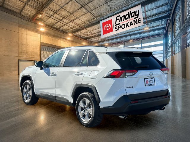 Used 2025 Toyota RAV4 XLE AWD/4WD image 6