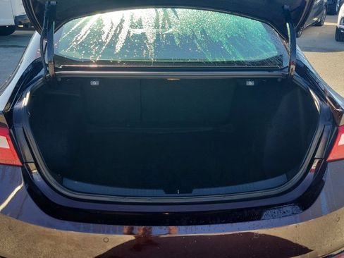 Used 2021 Chevrolet Malibu RS image 14