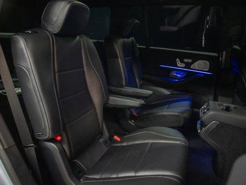 New 2026 Mercedes-Benz GLS 450 4MATIC image 16