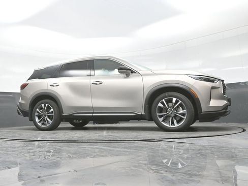 Used 2023 INFINITI QX60 Luxe w/ Cargo Package AWD/4WD image 41
