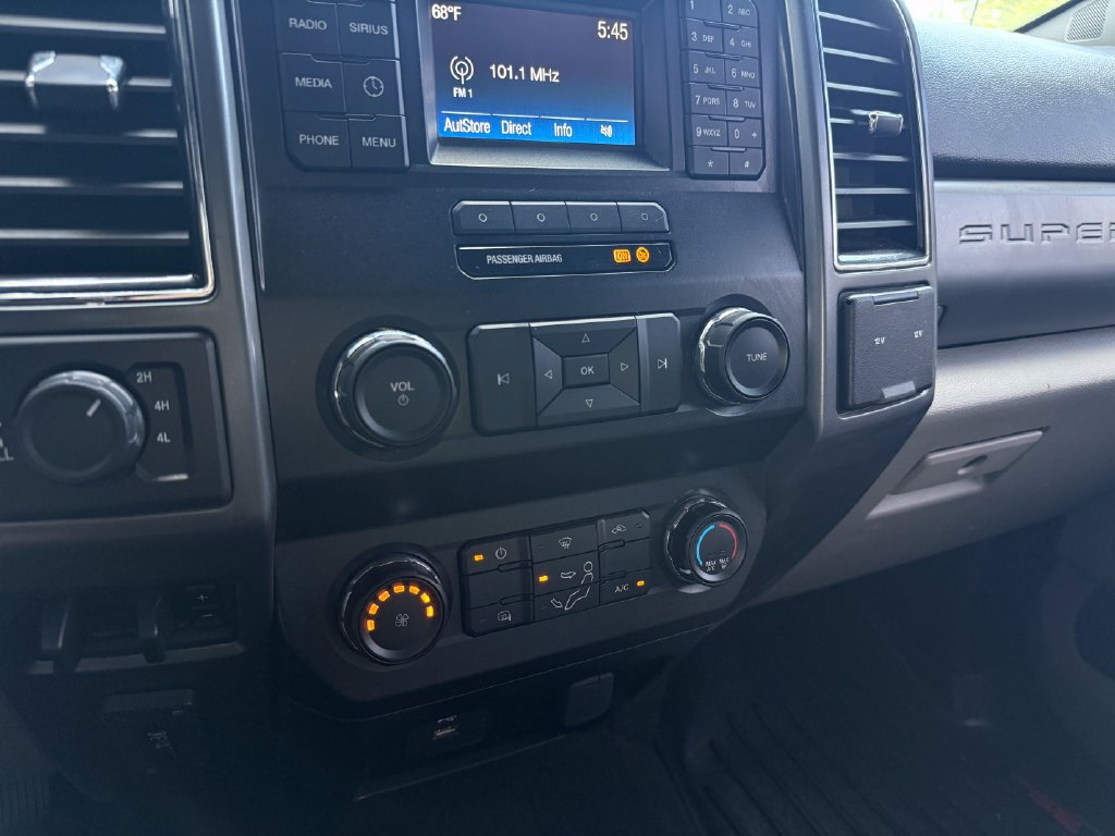 Used 2019 Ford F250 XLT w/ FX4 Off-Road Package AWD/4WD image 26