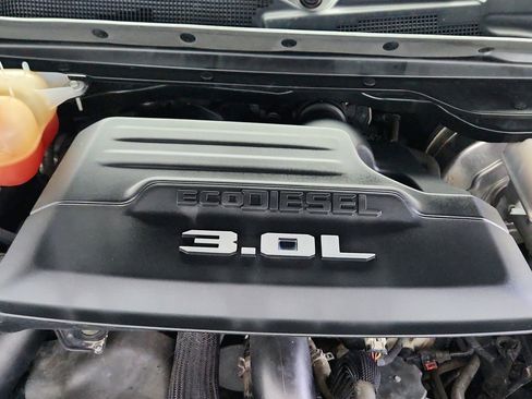 Used 2020 RAM 1500 Longhorn AWD/4WD image 40