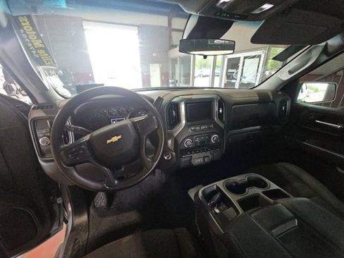 Used 2023 Chevrolet Silverado 1500 Custom w/ LPO, Dark Essentials Package RWD image 5