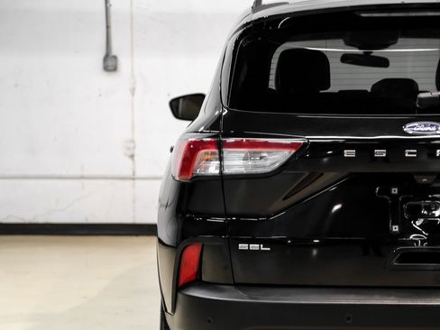 Used 2021 Ford Escape SEL image 42