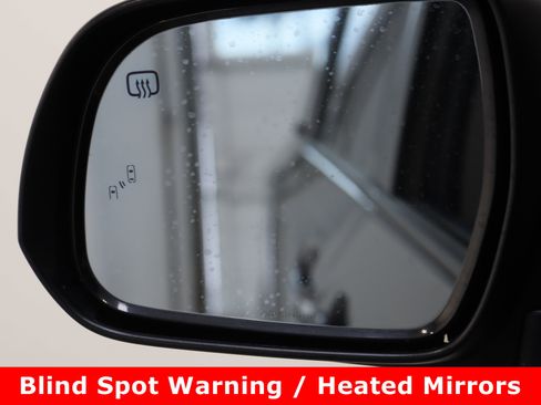 Used 2015 Toyota Sienna Limited Premium image 25