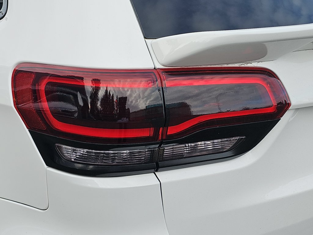 Used 2017 Jeep Grand Cherokee SRT AWD/4WD image 16