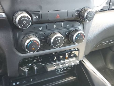 Used 2019 RAM 1500 Big Horn AWD/4WD image 28