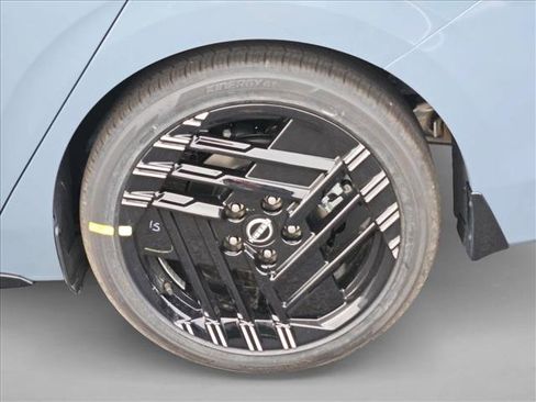 New 2026 Nissan Sentra SR image 10