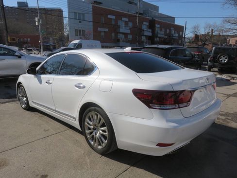 Used 2014 Lexus LS 460 AWD image 5