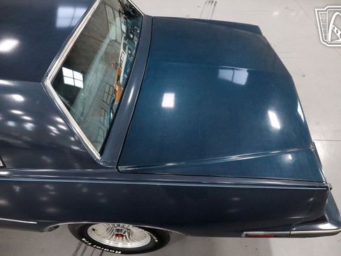 Used 1987 Pontiac Grand Prix LE image 18