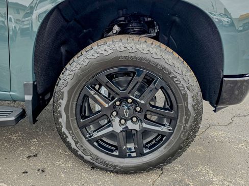 Used 2026 Chevrolet Silverado 1500 LT Trail Boss w/ Convenience Package II image 31