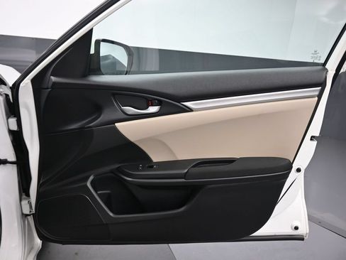 Used 2018 Honda Civic LX image 36