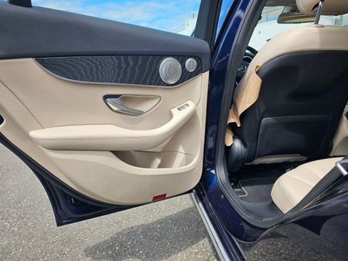Used 2016 Mercedes-Benz C 300 Sedan image 22