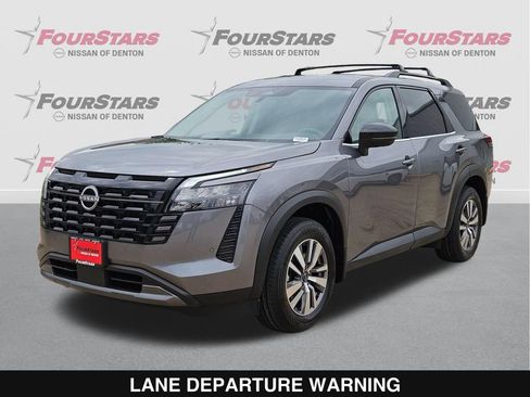 New 2026 Nissan Pathfinder SL FWD image 9