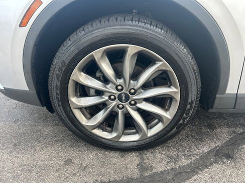 Used 2020 Lincoln Corsair AWD w/ Premium Package image 20