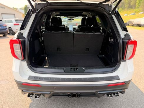 Used 2021 Ford Explorer ST w/ ST Street Pack AWD/4WD image 18