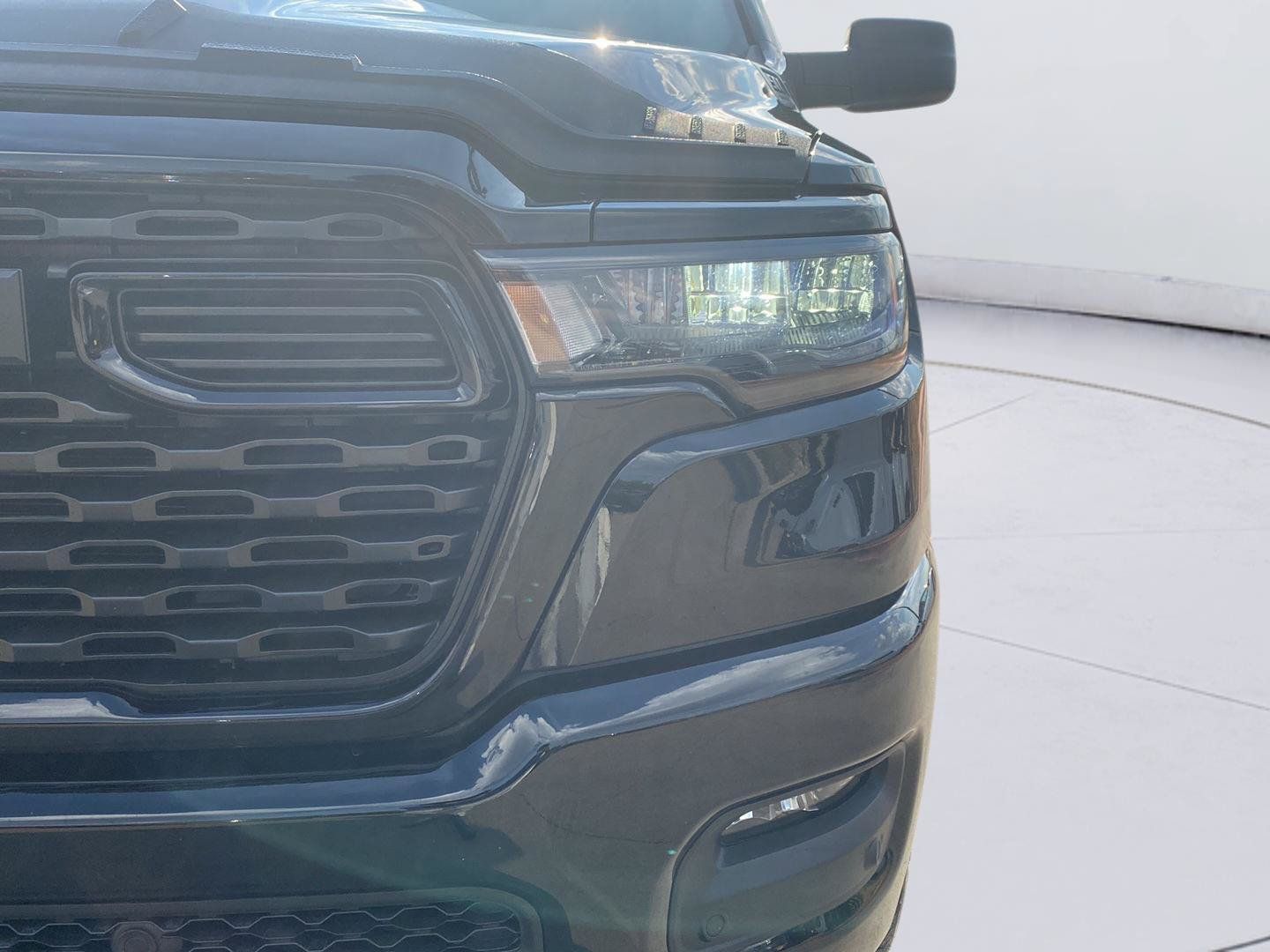 Used 2026 RAM 1500 Express RWD image 10