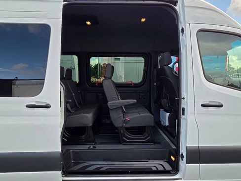 Used 2026 Mercedes-Benz Sprinter 2500 image 16