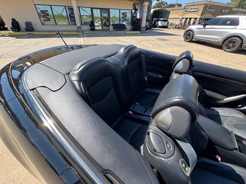 Used 2011 INFINITI G37 Sport w/ Premium Pkg image 14