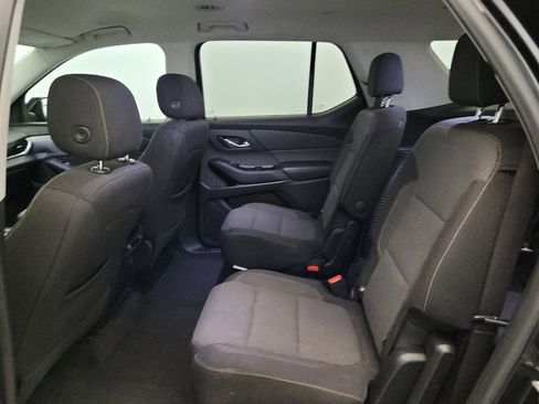 Used 2019 Chevrolet Traverse LT AWD/4WD image 18