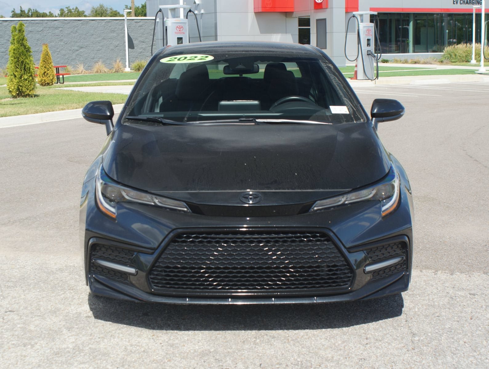 Used 2022 Toyota Corolla SE w/ Carpet Mat Package (TMS) FWD image 23