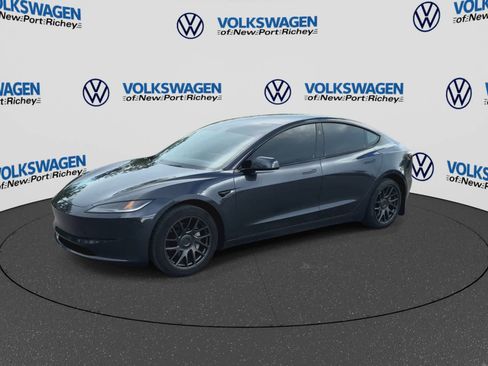 Used 2025 Tesla Model 3 Long Range RWD image 4