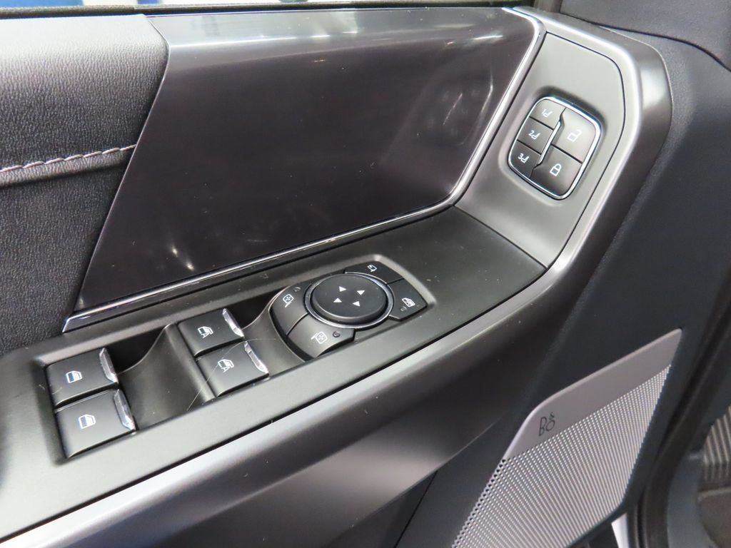 Used 2025 Ford F150 Lariat w/ Bed Utility Package AWD/4WD image 63