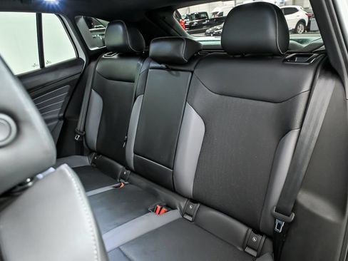 Used 2023 Volkswagen ID.4 Pro S AWD/4WD image 14