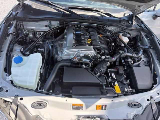 Used 2026 MAZDA MX-5 Miata Grand Touring RWD image 6